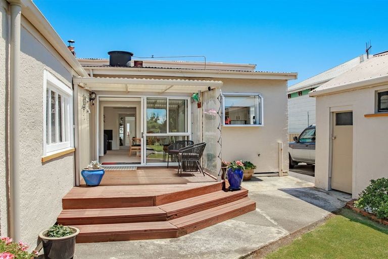 Photo of property in 59 Derby Street, Westport, 7825