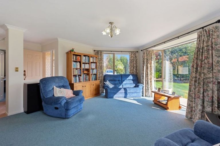 Photo of property in 1 Devonvale Lane, Amberley, 7410