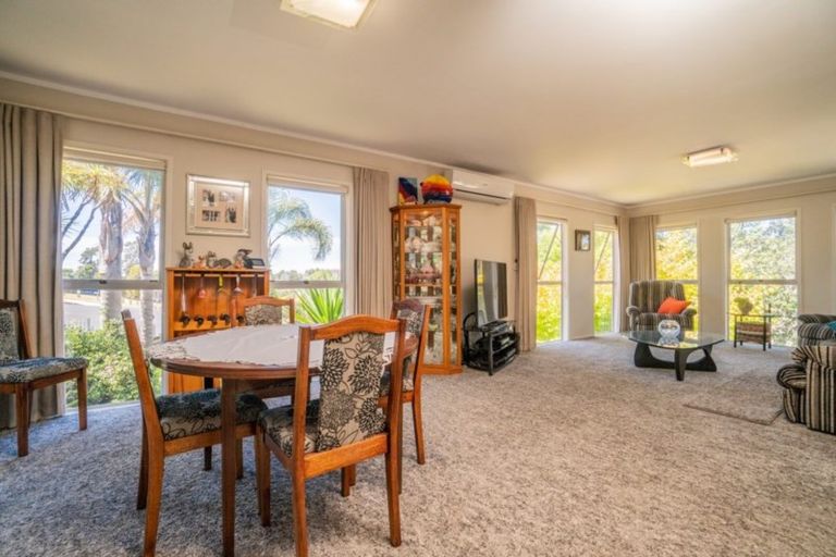 Photo of property in 1 John Downs Drive, Browns Bay, Auckland, 0630