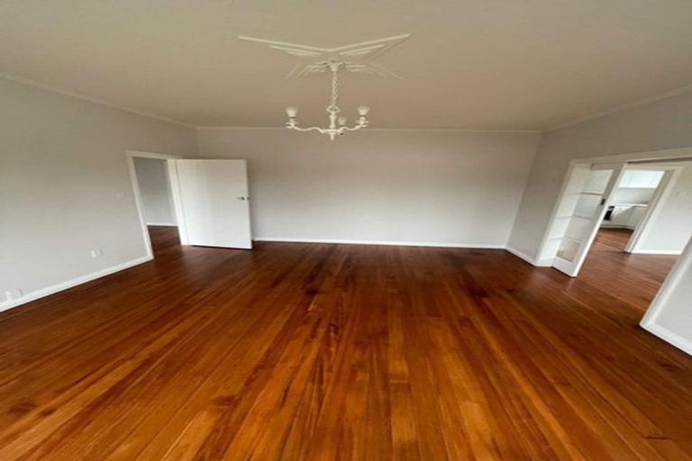 Photo of property in 317 Ormond Road, Mangapapa, Gisborne, 4010
