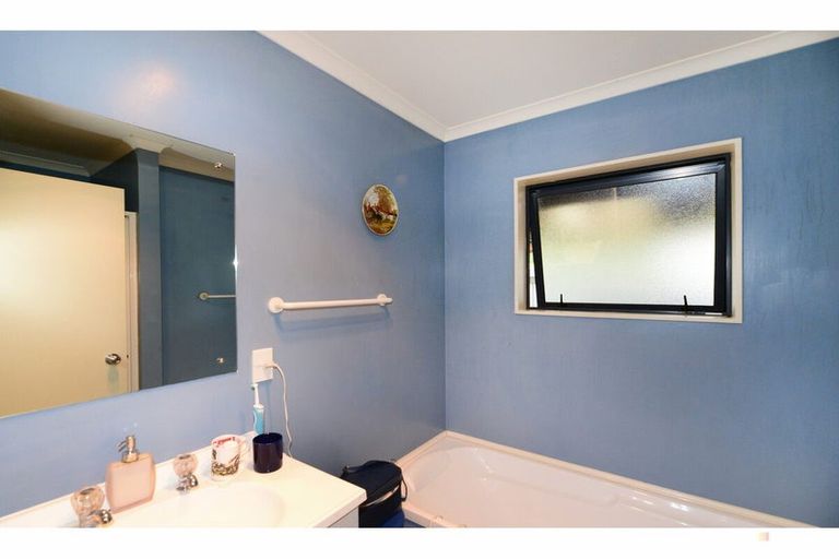 Photo of property in 8 Butchers Lane, Waimate, 7924