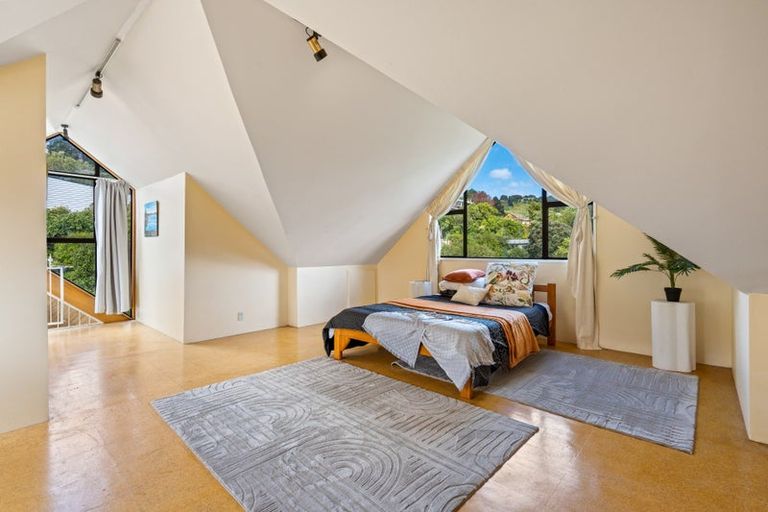 Photo of property in 24 Gorman Street, Macandrew Bay, Dunedin, 9014