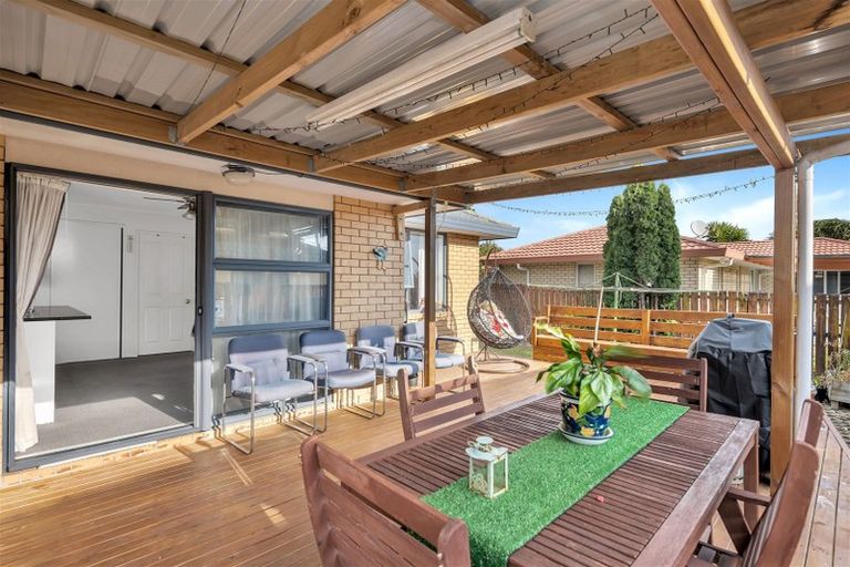 Photo of property in 14 Cyclamen Road, Mangere, Auckland, 2022