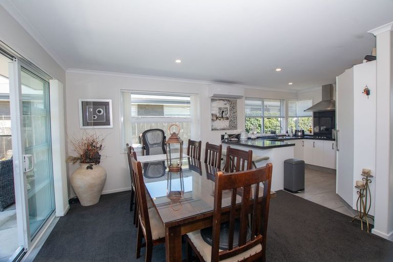 Photo of property in 7 Leet Crescent, Papamoa Beach, Papamoa, 3118