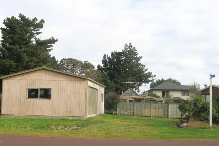 Photo of property in 113 Kenwood Drive, Matarangi, Whitianga, 3592