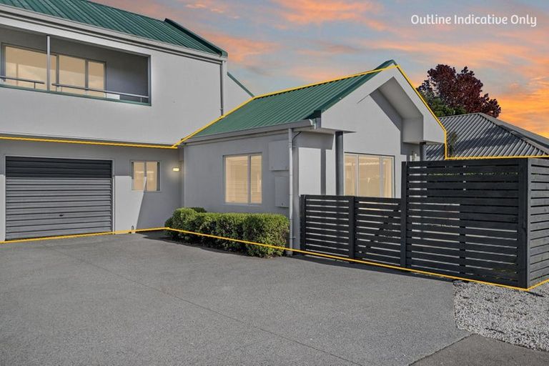 Photo of property in 1/50 Division Street, Riccarton, Christchurch, 8041