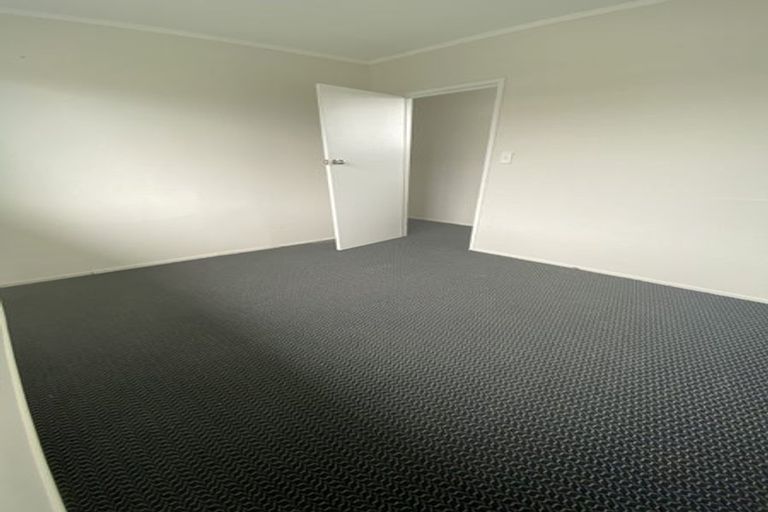 Photo of property in 74 Bader Drive, Mangere, Auckland, 2022