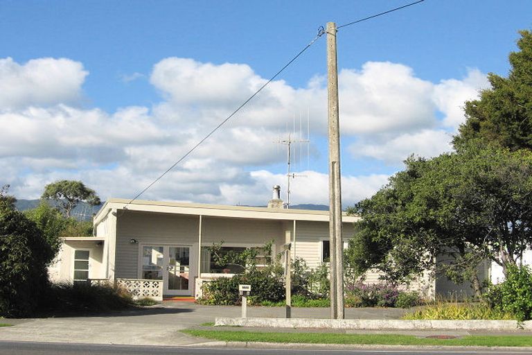 Photo of property in 288 Main Highway, Otaki, 5512
