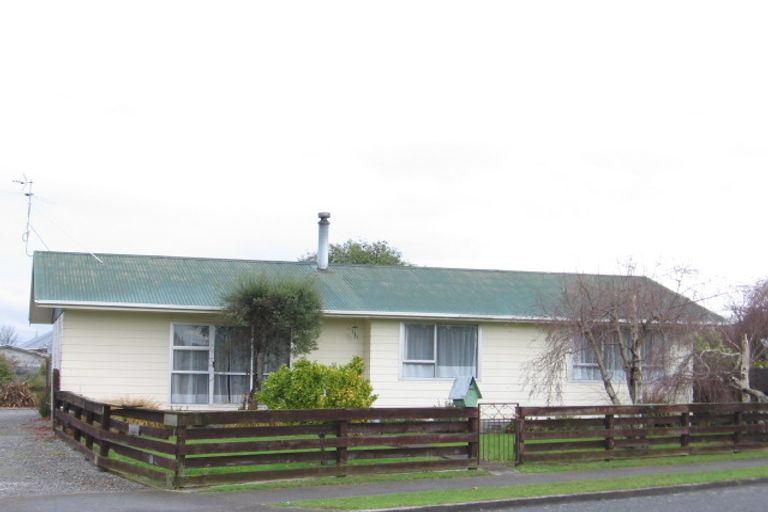 Photo of property in 8 Kippenberger Street, Lansdowne, Masterton, 5810