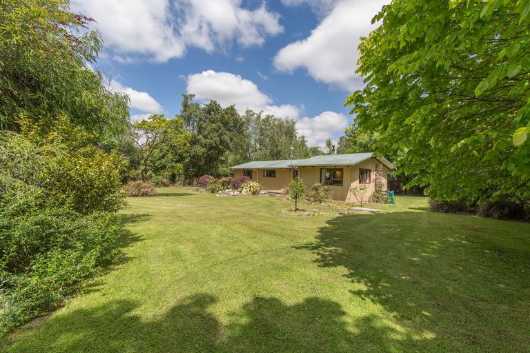 Photo of property in 2/4 Charles Street, Waddington, 7500