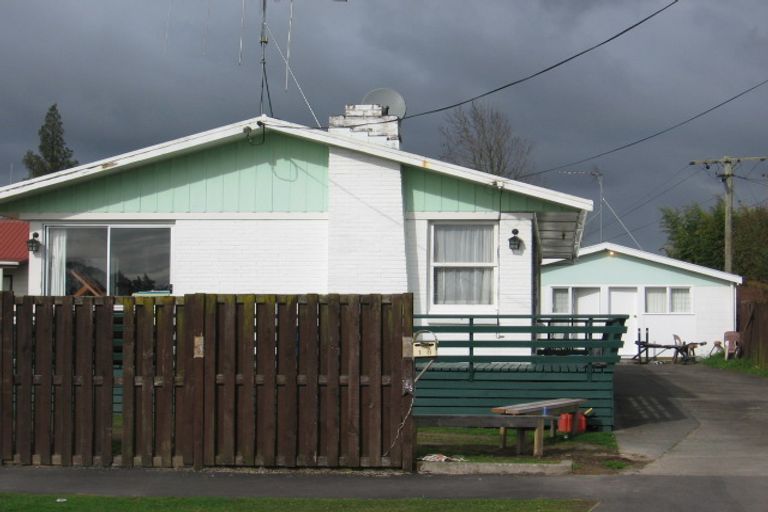 Photo of property in 158 Old Farm Road, Hamilton East, Hamilton, 3216