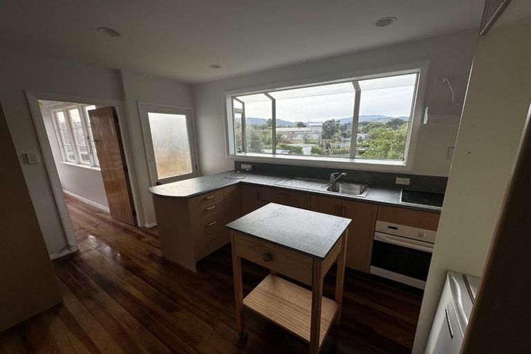 Photo of property in 12 Kahu Road, Otaihanga, Paraparaumu, 5036