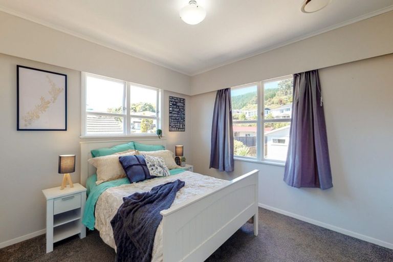 Photo of property in 38 Pembroke Street, Tawa, Wellington, 5028