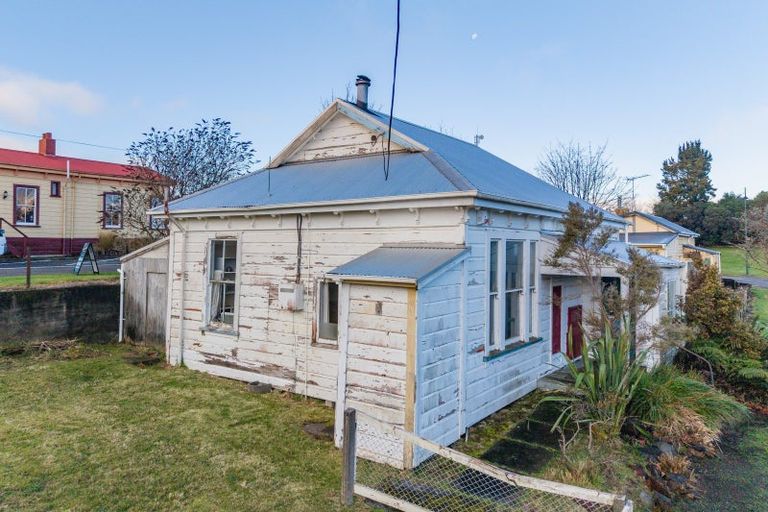 Photo of property in 37 Thames Street, Ohakune, 4625