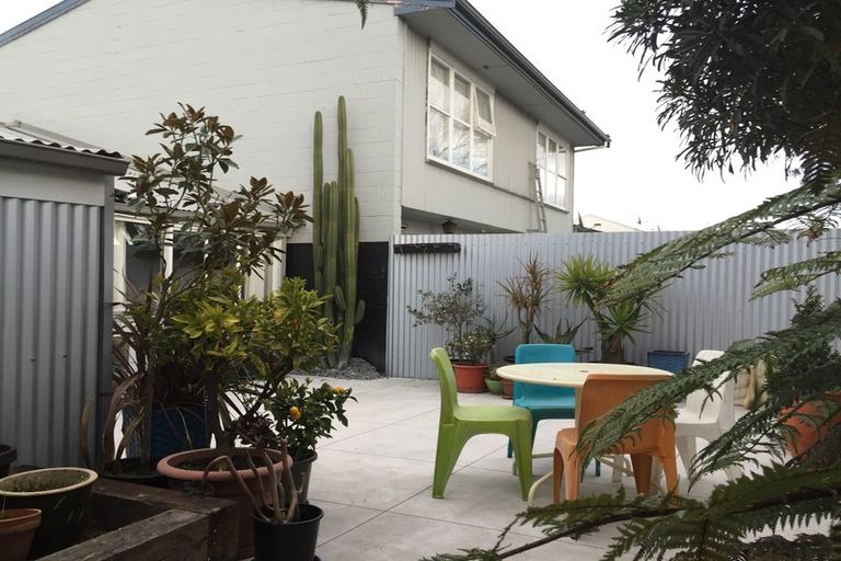 Photo of property in 2/27 Purchas Street, St Albans, Christchurch, 8014