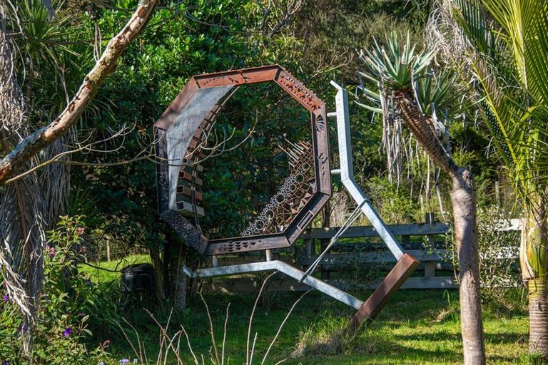 Photo of property in 341 Kanohi Road, Kaukapakapa, 0873