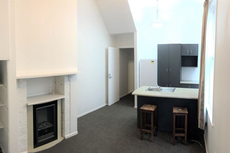 Photo of property in 138 Brougham Street, Mount Victoria, Wellington, 6011