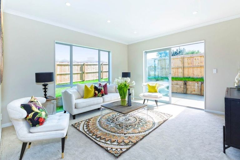 Photo of property in 42 Prado Drive, Pukekohe, 2120