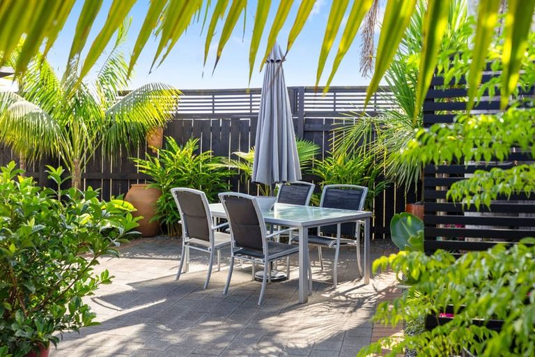 Photo of property in 19 Beachmere Place, Papamoa Beach, Papamoa, 3118