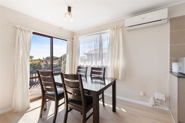 Photo of property in 132 Finlayson Avenue, Clendon Park, Auckland, 2103