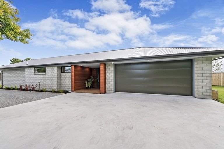 Photo of property in 13 Taiaroa Place, Southbridge, 7602