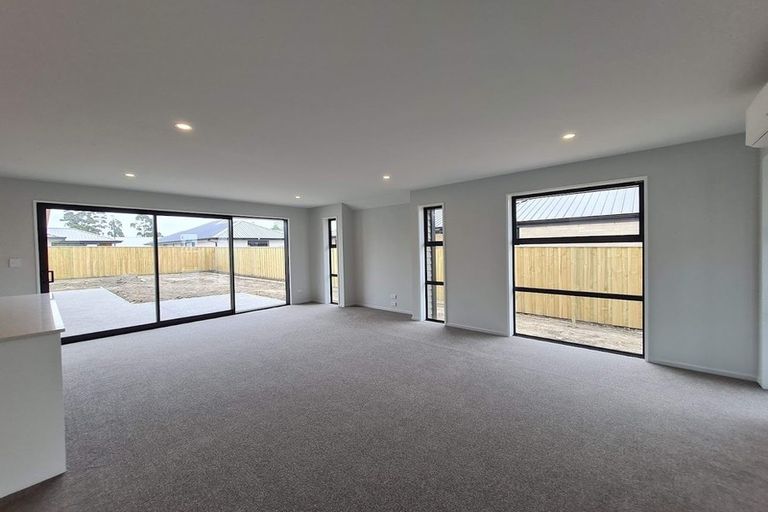 Photo of property in 136 Chinnerys Road, Woodend, 7610