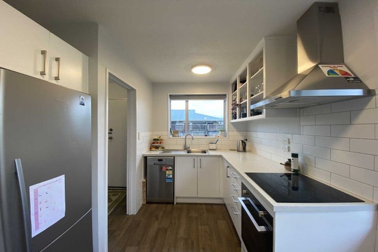 Photo of property in 2/34 Vienna Street, Waltham, Christchurch, 8023