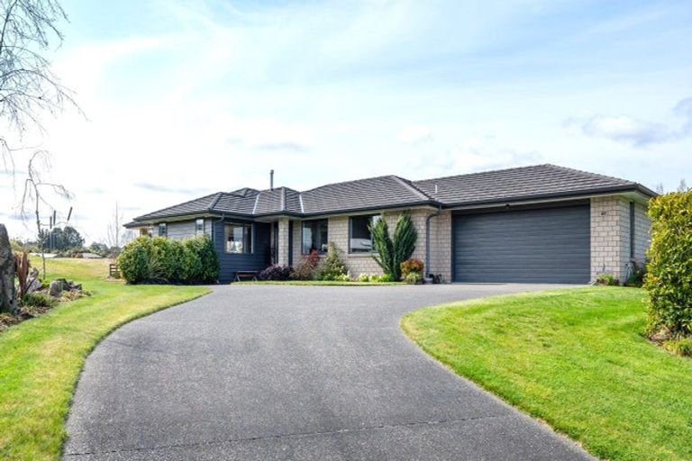 Photo of property in 500 Kinloch Road, Kinloch, Taupo, 3377