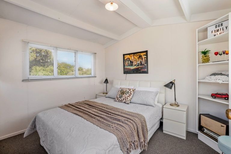 Photo of property in 26 Mortlake Street, Islington, Christchurch, 8042