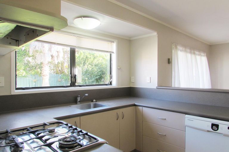 Photo of property in 97 Opaheke Road, Opaheke, Papakura, 2113