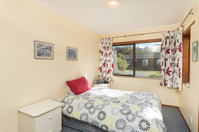 Photo of property in 9 Mako Lane, Paihia, 0200