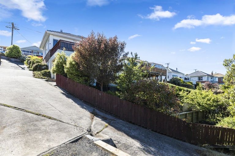 Photo of property in 30 Minto Street, Andersons Bay, Dunedin, 9013