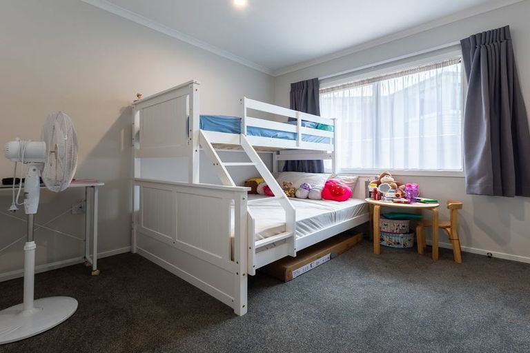 Photo of property in 16a Utauta Street, Waikanae, 5036