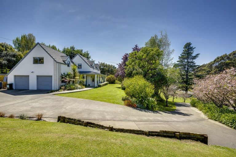 Photo of property in 28 Dartmoor Road, Puketapu, Napier, 4186