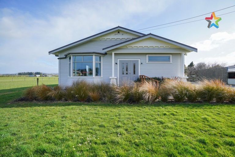 Photo of property in 8 Peace Street, Tuatapere, 9620