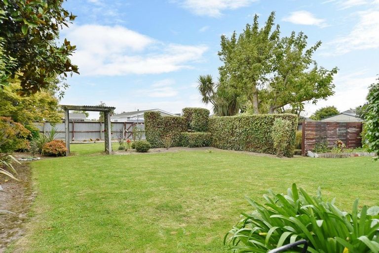 Photo of property in 8 Douglas Street, Rangiora, 7400