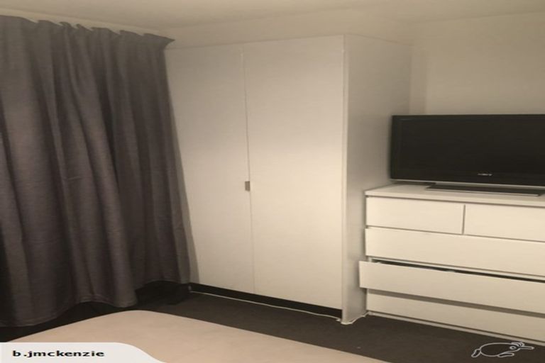 Photo of property in 1/16 Holly Road, St Albans, Christchurch, 8014