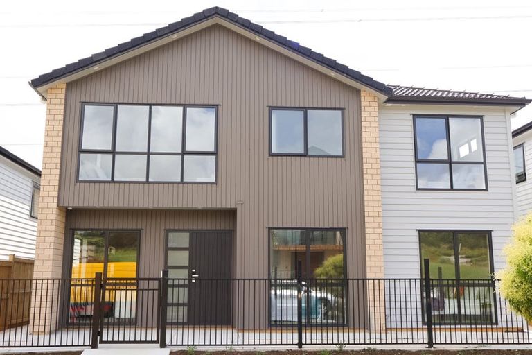 Photo of property in 53 Koromeke Street, Flat Bush, Auckland, 2019