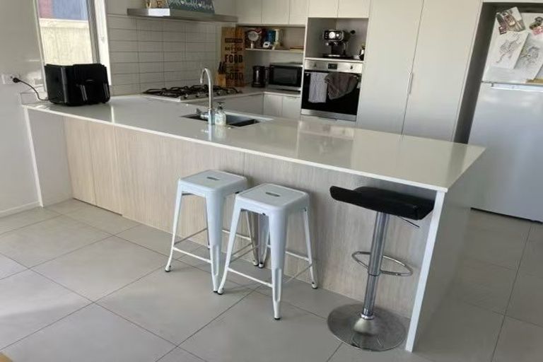 Photo of property in 5 Te Mura Crescent, Takanini, 2112