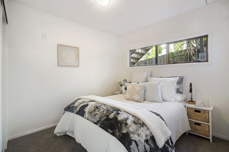 Photo of property in 154 Stapleford Crescent, Browns Bay, Auckland, 0630