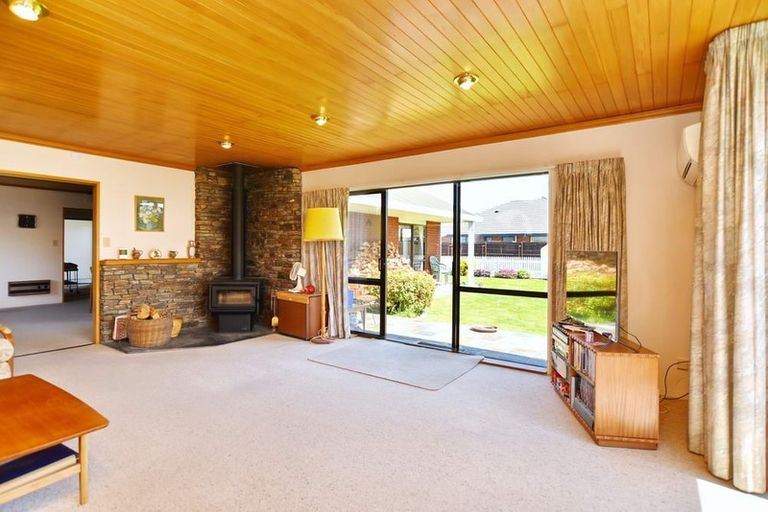 Photo of property in 15 Chartwell Close, Rangiora, 7400