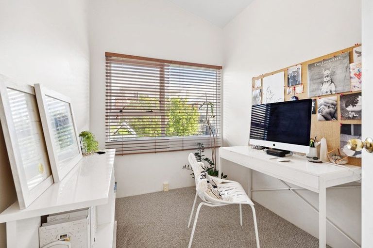 Photo of property in 21a Sydney Street, Hauraki, Auckland, 0622