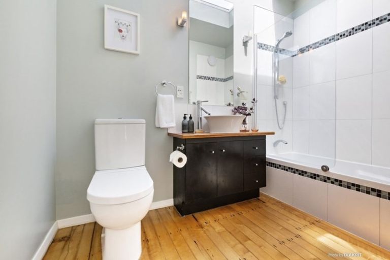 Photo of property in 57 Cornford Street, Karori, Wellington, 6012