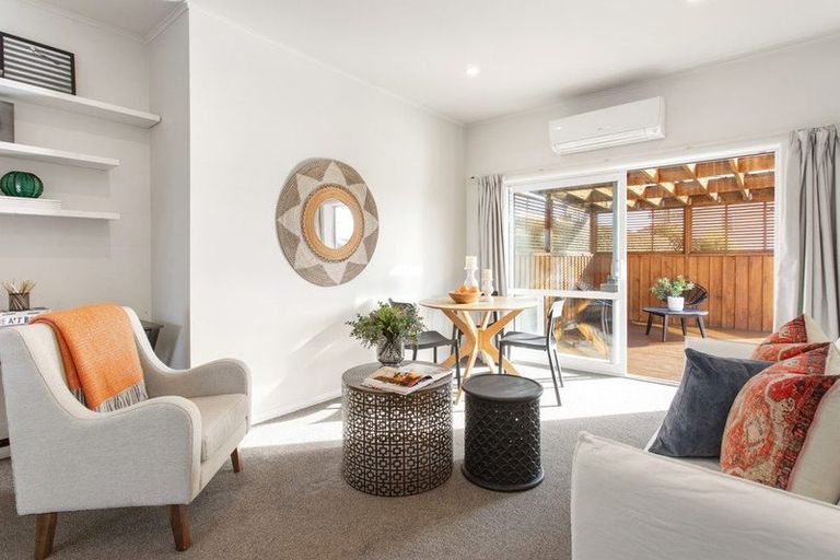 Photo of property in 14 Hammond Place, Spreydon, Christchurch, 8024