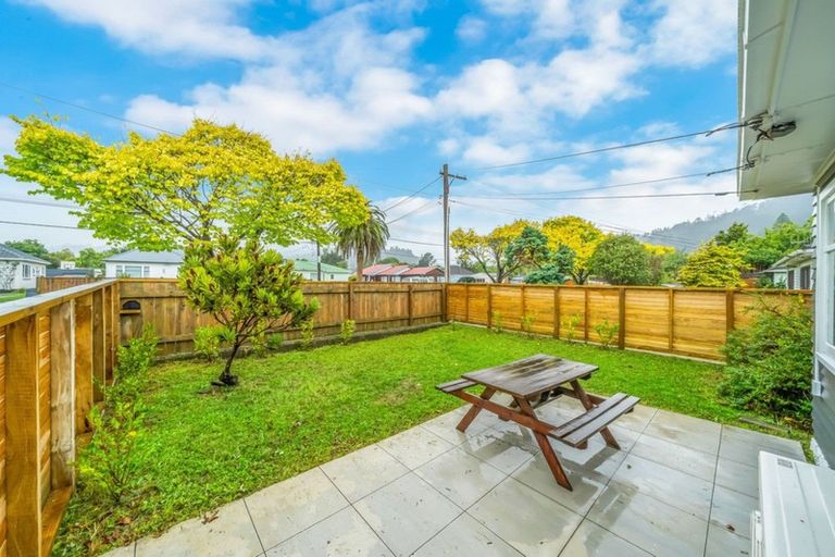 Photo of property in 15c Burden Avenue, Wainuiomata, Lower Hutt, 5014