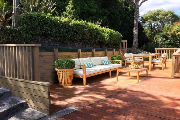 Photo of property in 27 Onehuka Road, Tirohanga, Lower Hutt, 5010