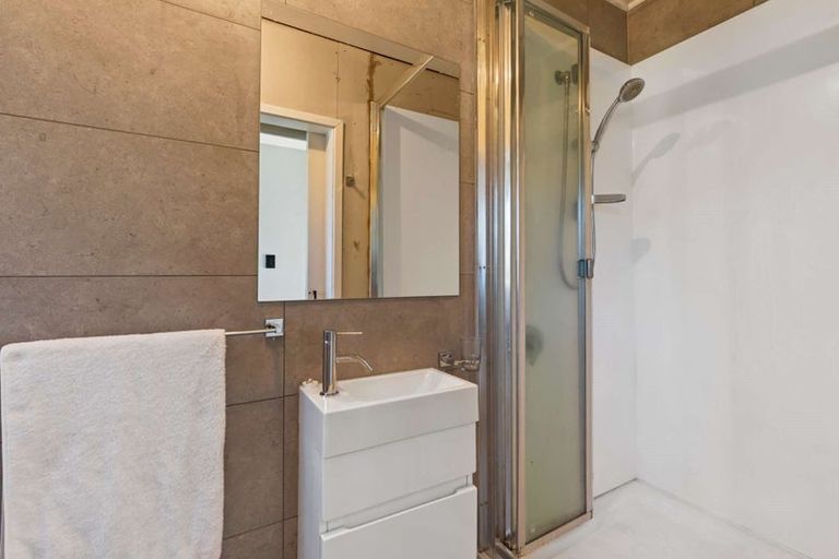 Photo of property in 9b Tapsell Road, Fairy Springs, Rotorua, 3015