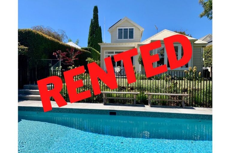 Photo of property in 25 Tainui Road, Devonport, Auckland, 0624