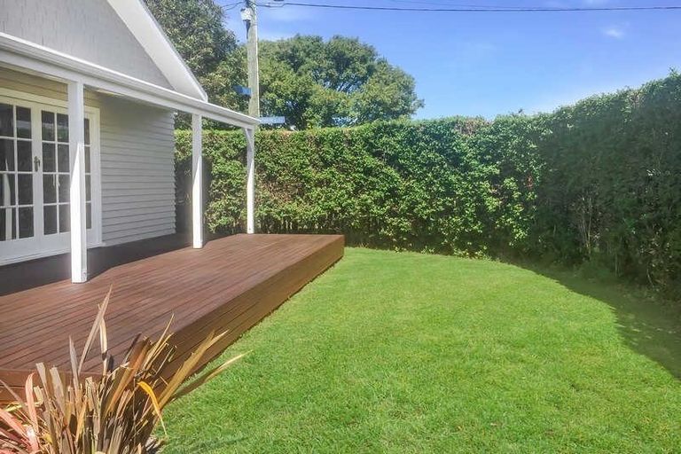 Photo of property in 98 Edinburgh Street, Spreydon, Christchurch, 8024