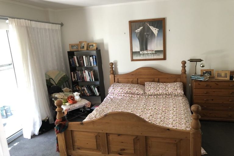 Photo of property in 6/66 Victoria Road, Devonport, Auckland, 0624